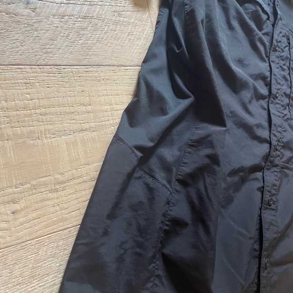 Mountain Hardwear Button Front Shirt Mens Large Black - Picture 4 of 5